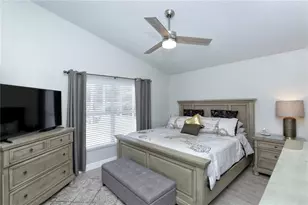 1942 Bermuda Pointe Dr, Haines City, FL 33844 - Photo 15