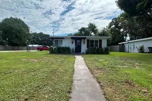 301 Pennsylvania Ave St, Saint Cloud, FL 34769 - Photo 1