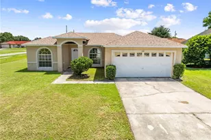 688 Jaguar Ct, Poinciana, FL 34759 - Photo 1