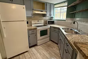 1924 Lake Atriums Cir, Orlando, FL 32839 - Photo 13