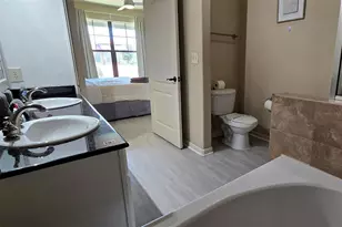 912 Charo Pkwy, Davenport, FL 33897 - Photo 9