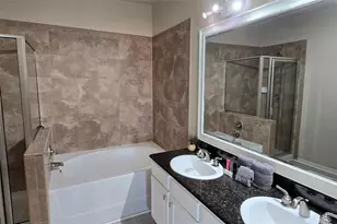 912 Charo Pkwy, Davenport, FL 33897 - Photo 11