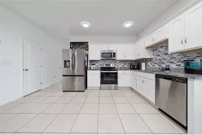 386 Cadberry Place, Saint Cloud, FL 34771 - Photo 9