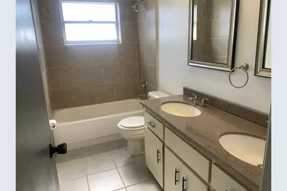 7681 Darci Ridge Court, Kissimmee, FL 34747 - Photo 13