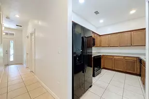 2868 Tanzanite Terrace, Kissimmee, FL 34758 - Photo 3