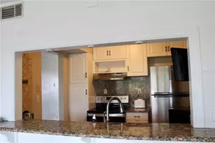 9101 Tudor Dr, Tampa, FL 33615 - Photo 13
