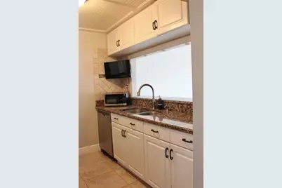 9101 Tudor Drive #F206, Tampa, FL 33615 - Photo 9