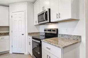 2126 Crape Jasmine Ln, Orlando, FL 32824 - Photo 5