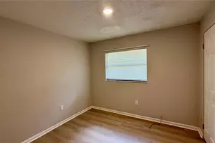 409 Lake St, Wildwood, FL 34785 - Photo 7