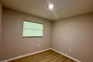 409 Lake St, Wildwood, FL 34785 - Photo 5