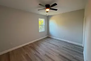 21093 Tucker Ave, Port Charlotte, FL 33954 - Photo 5