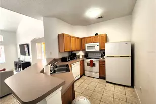 1013 Park Ridge Cir, Kissimmee, FL 34746 - Photo 11