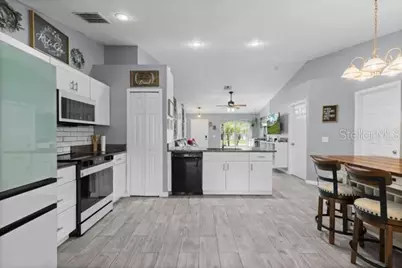 2472 Pine Chase Circle, Saint Cloud, FL 34769 - Photo 7