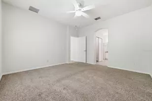 20221 Vintage Oaks Pl, Tampa, FL 33647 - Photo 15