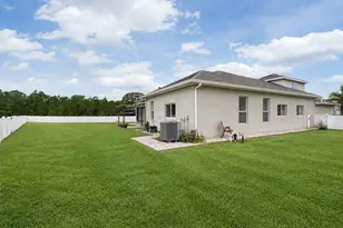 197 Brandy Creek Cir SE, Palm Bay, FL 32909 - Photo 47