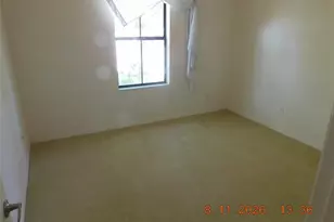 2916 Casabella Dr, Kissimmee, FL 34744 - Photo 3