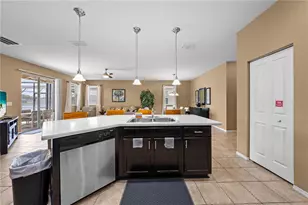 4704 Ruby Red Ln, Kissimmee, FL 34746 - Photo 33
