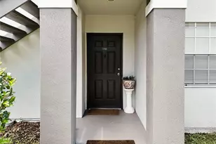 13929 Fairway Island Dr, Orlando, FL 32837 - Photo 3