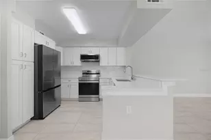 13929 Fairway Island Dr, Orlando, FL 32837 - Photo 5