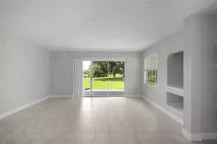 13929 Fairway Island Dr, Orlando, FL 32837 - Photo 9