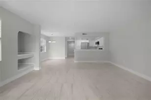 13929 Fairway Island Dr, Orlando, FL 32837 - Photo 11