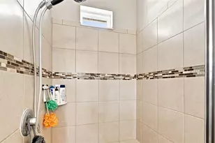 1055 Harbor Ridge Dr, Poinciana, FL 34759 - Photo 23