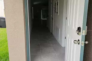 1629 Yellow Trl, Lakeland, FL 33801 - Photo 3