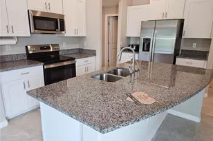 1629 Yellow Trl, Lakeland, FL 33801 - Photo 7