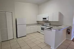 2790 Club Cortile Cir, Kissimmee, FL 34746 - Photo 3