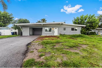 5711 21st Street W, Bradenton, FL 34207 - Photo 1