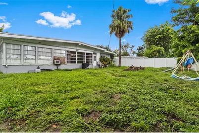 5711 21st Street W, Bradenton, FL 34207 - Photo 25