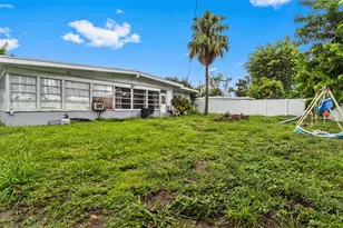 5711 21st St W, Bradenton, FL 34207 - Photo 25