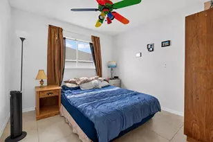 1223/1225 NE 15th Ln, Cape Coral, FL 33909 - Photo 21
