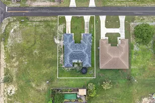 1223/1225 NE 15th Ln, Cape Coral, FL 33909 - Photo 37
