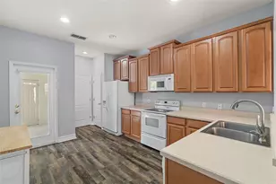 3333 Bracken Fern Dr, Saint Cloud, FL 34773 - Photo 7