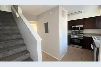 202 Watts Lane #D, Kissimmee, FL 34743 - Photo 5