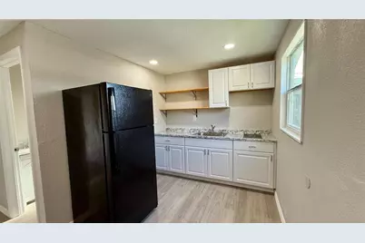 1310 N Combee Road #6, Lakeland, FL 33801 - Photo 3