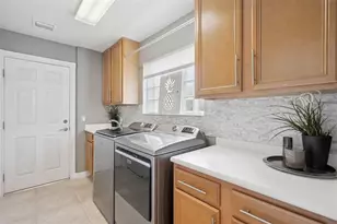 12004 Kajetan Ln, Orlando, FL 32827 - Photo 31