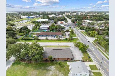 323 W Cypress Street, Kissimmee, FL 34741 - Photo 11