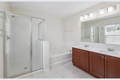 4602 Harvest Row Lane, Saint Cloud, FL 34772 - Photo 13