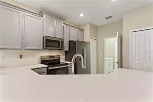 1064 Blackwolf Run Rd, Davenport, FL 33896 - Photo 7