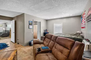 664 Madrid Dr, Kissimmee, FL 34758 - Photo 41