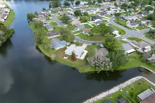 138 Hollyhock Ct, Kissimmee, FL 34743 - Photo 9