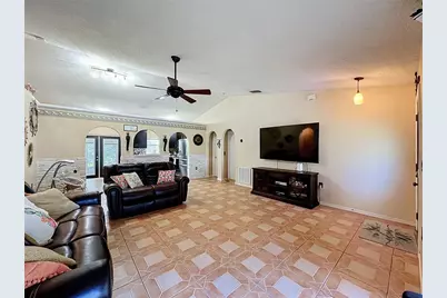 533 Bent Oak Loop, Davenport, FL 33837 - Photo 11