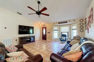 533 Bent Oak Loop, Davenport, FL 33837 - Photo 9