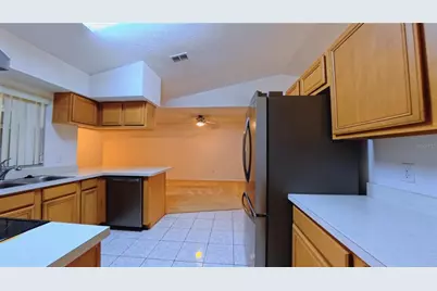 566 Oak Branch Circle, Kissimmee, FL 34758 - Photo 5