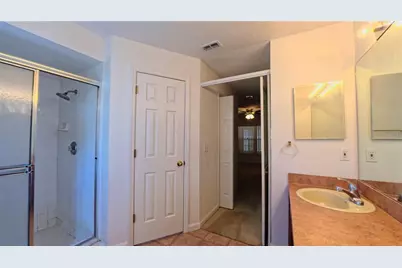 566 Oak Branch Circle, Kissimmee, FL 34758 - Photo 13