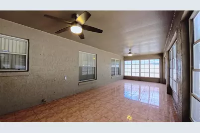 566 Oak Branch Circle, Kissimmee, FL 34758 - Photo 23