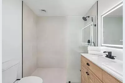 5910 Denver Street NE, Saint Petersburg, FL 33703 - Photo 7