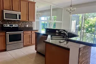 10411 Belfry Cir, Orlando, FL 32832 - Photo 11